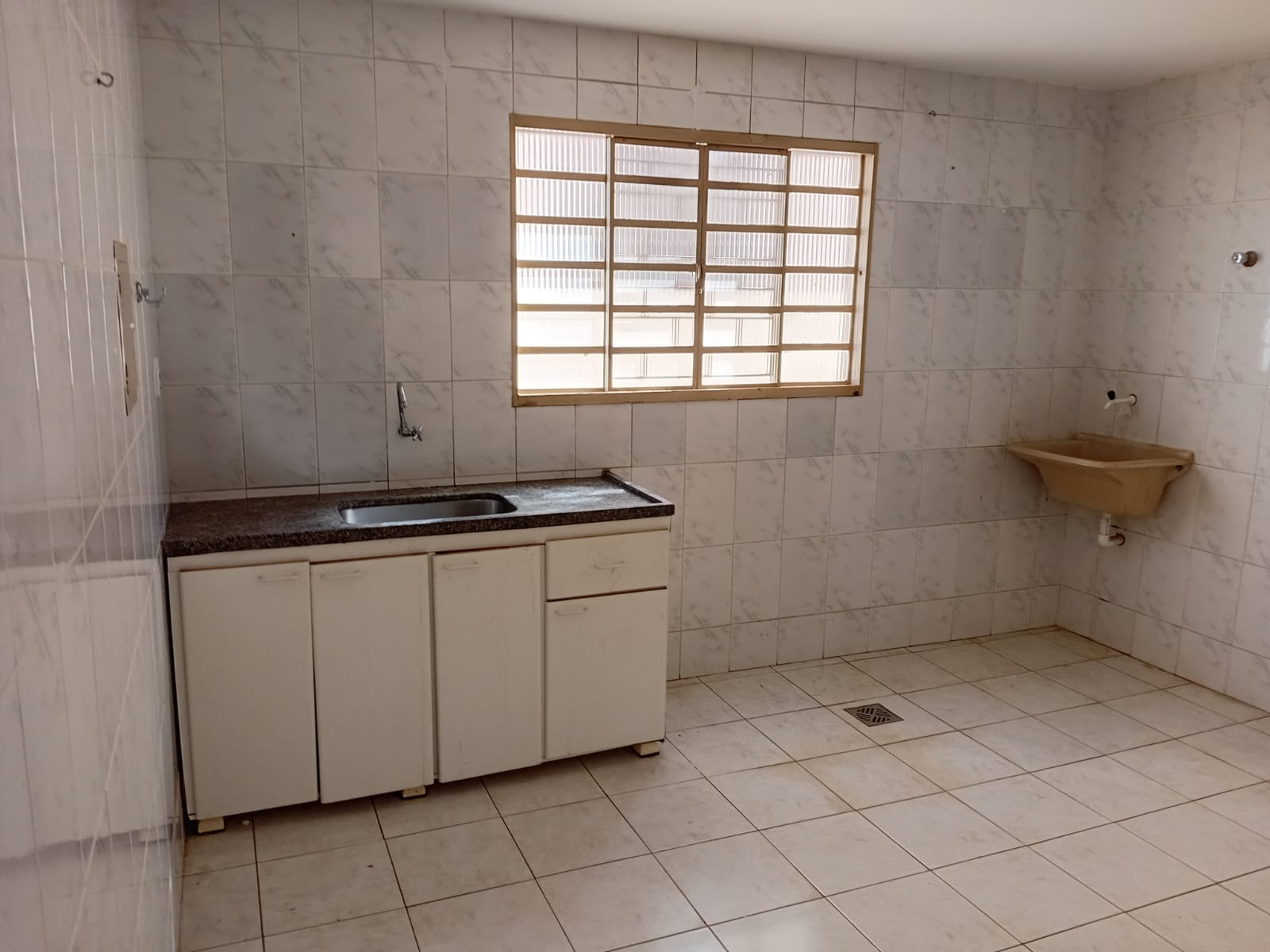 Apartamento 2 quartos para Locação Caiçaras, Patos de Minas