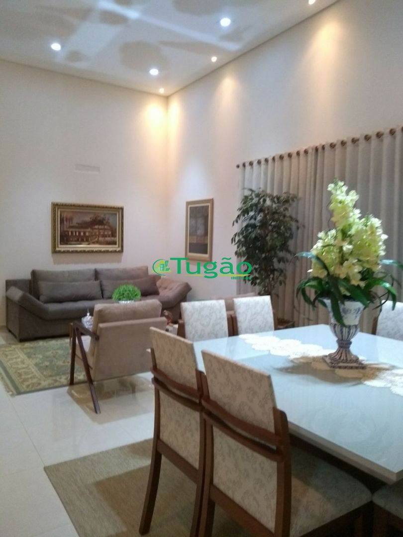 Casa de Condomínio com 3 quartos à venda, 220m² — foto 7 de 16