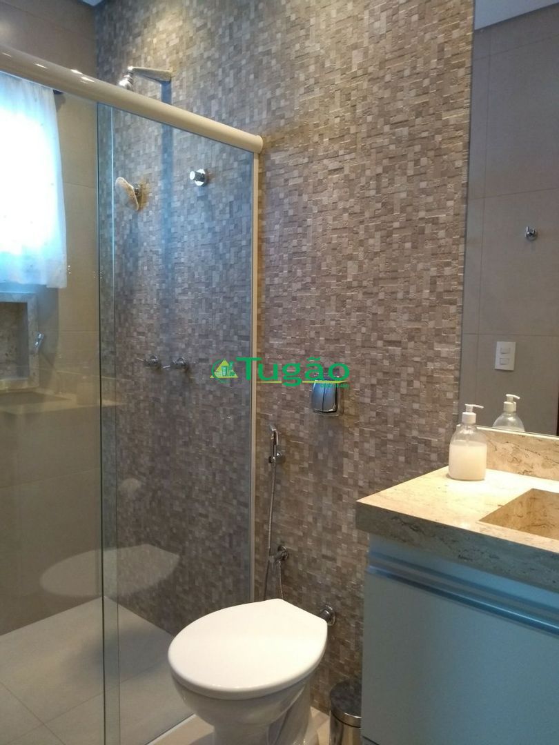 Casa de Condomínio com 3 quartos à venda, 220m² — foto 16 de 16