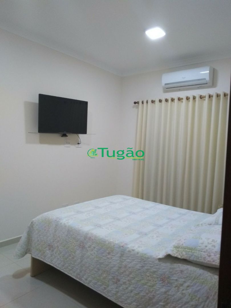 Casa de Condomínio com 3 quartos à venda, 220m² — foto 12 de 16
