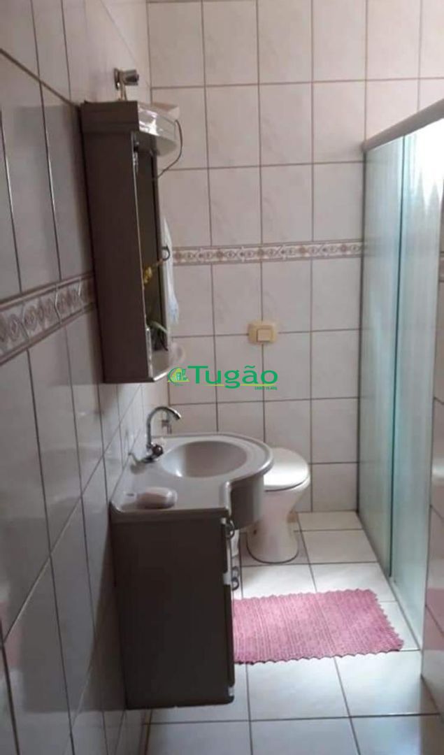 Casa com 3 quartos à venda, 170m² — foto 11 de 13