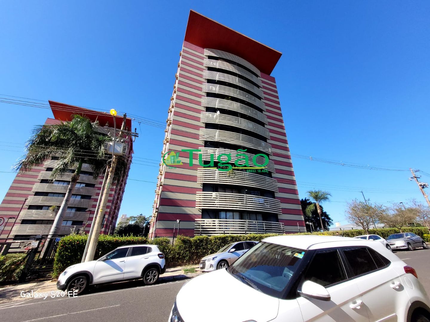 Apartamento com 2 quartos para aluguel, 70m² — foto 1 de 7