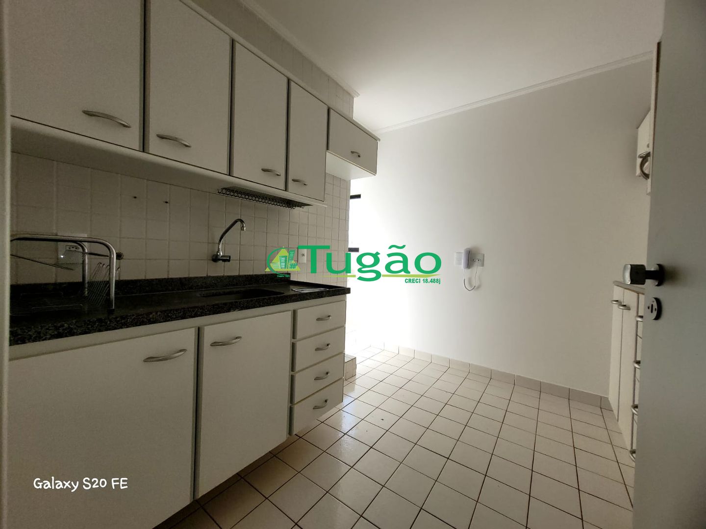 Apartamento com 2 quartos para aluguel, 70m² — foto 5 de 7