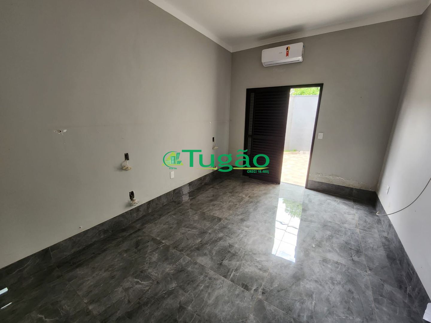 Casa com 4 quartos à venda, 264m² — foto 11 de 24