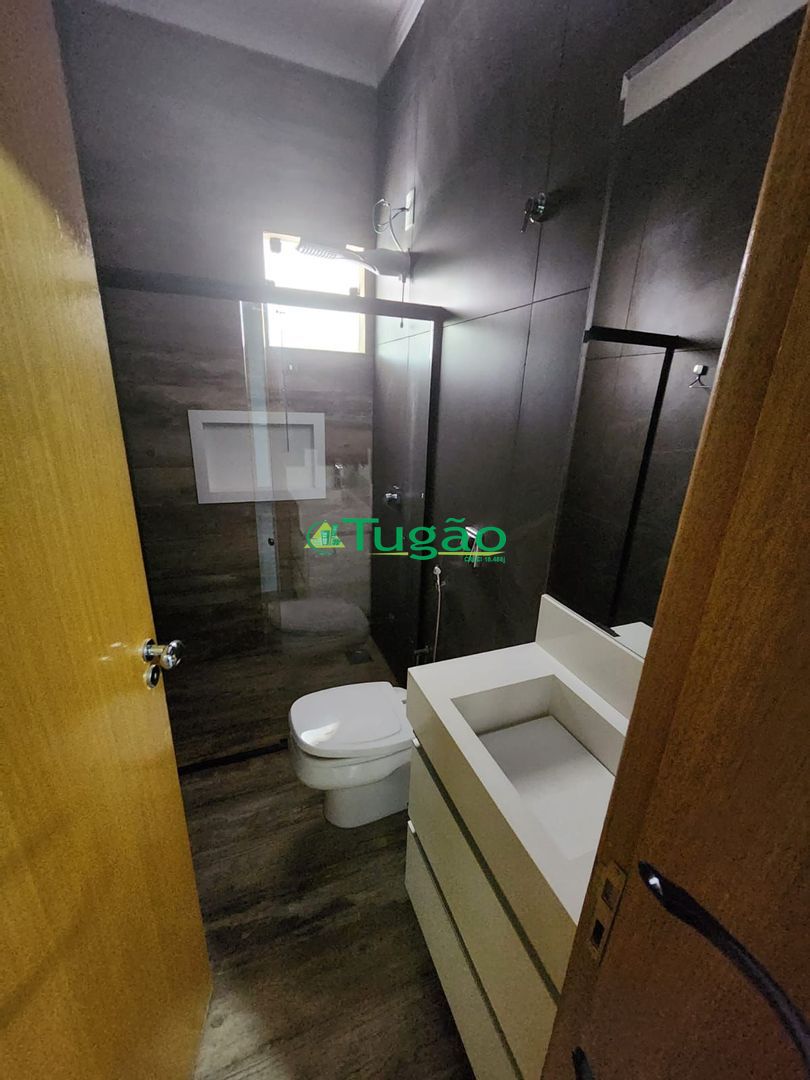 Casa com 4 quartos à venda, 264m² — foto 23 de 24