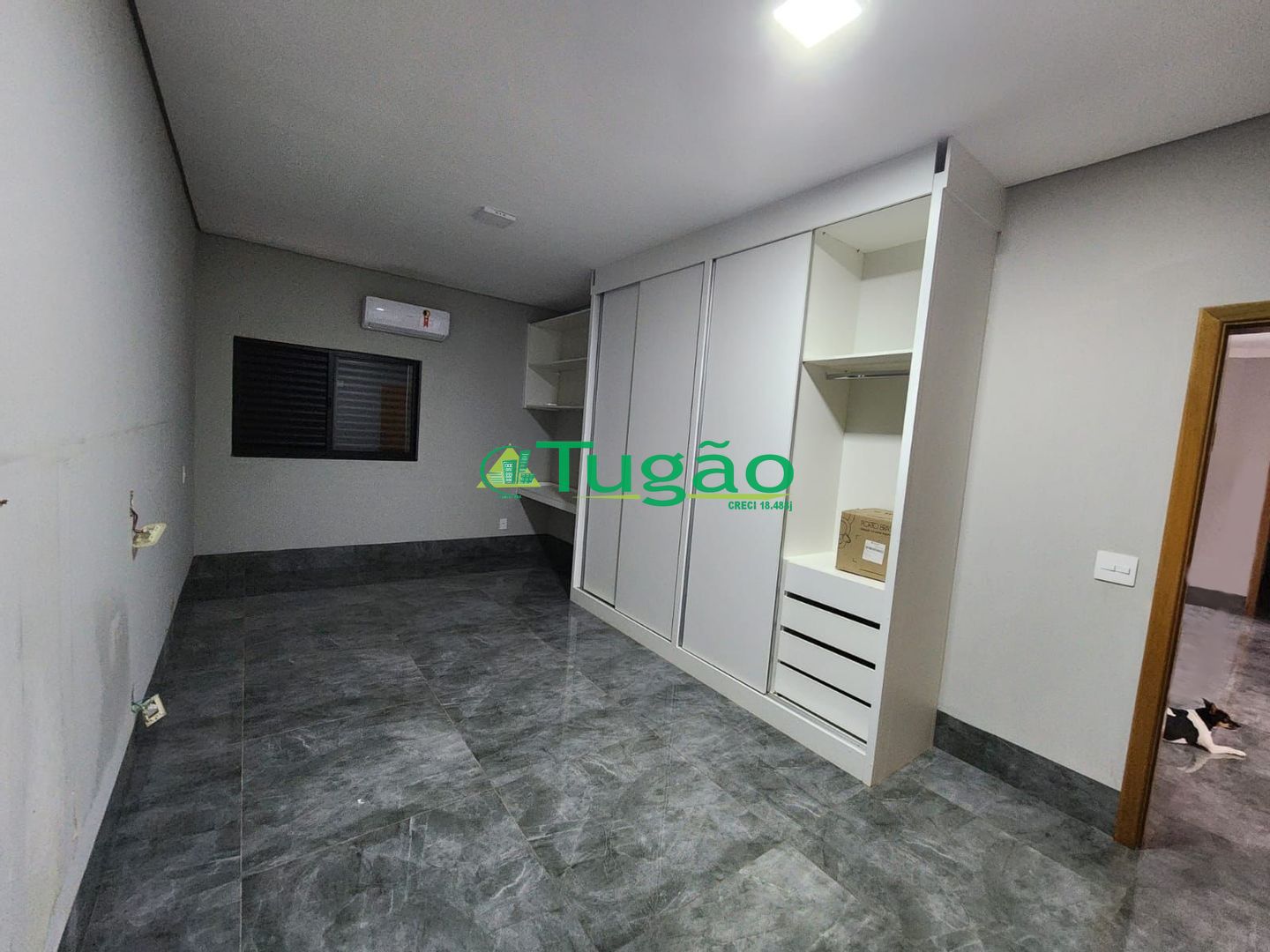 Casa com 4 quartos à venda, 264m² — foto 24 de 24