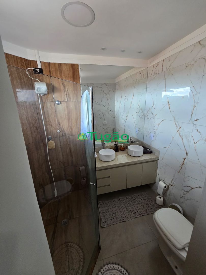 Apartamento com 3 quartos à venda, 140m² — foto 17 de 18