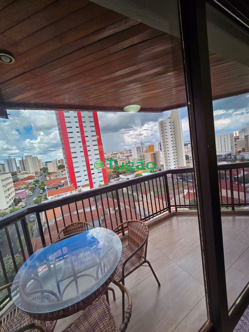 Apartamento com 3 quartos à venda, 140m² — foto 8 de 18