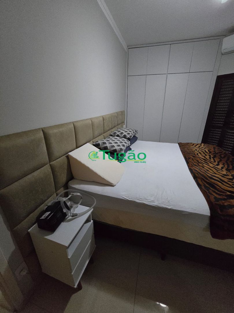 Apartamento com 3 quartos à venda, 140m² — foto 16 de 18