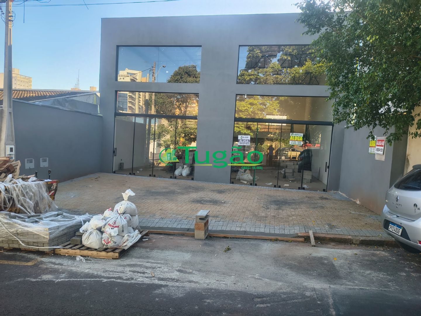 Loja / Salão / Ponto Comercial  para aluguel, 226m² — foto 2 de 3