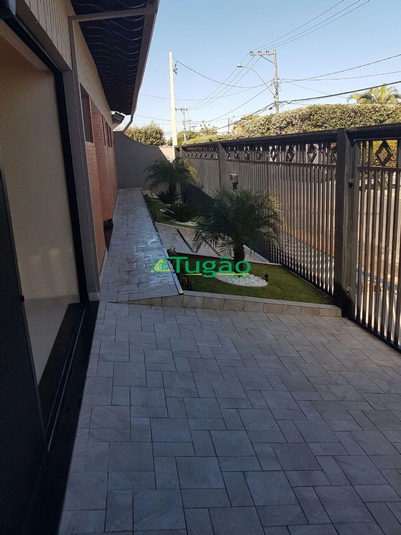 Casa com 3 quartos à venda, 378m² — foto 8 de 75