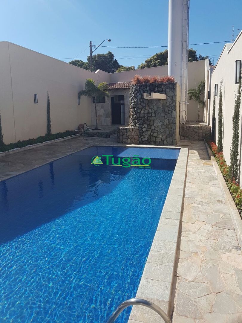 Casa com 3 quartos à venda, 378m² — foto 33 de 75