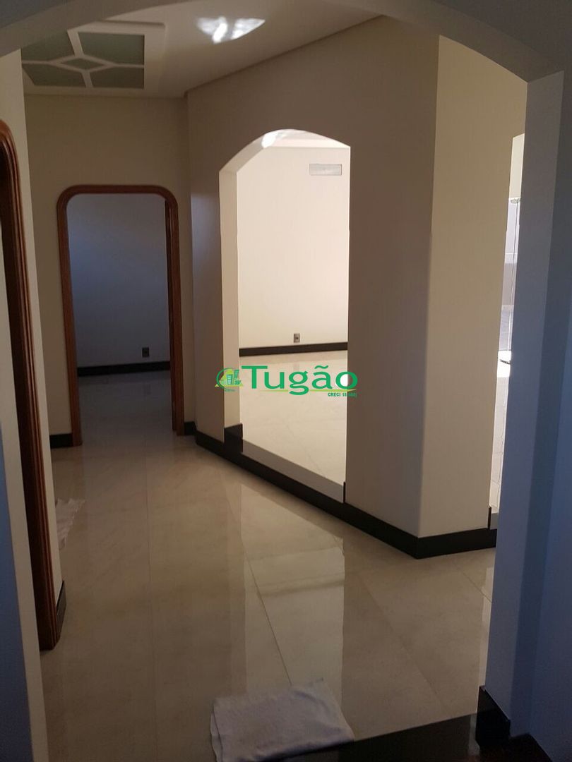 Casa com 3 quartos à venda, 378m² — foto 57 de 75