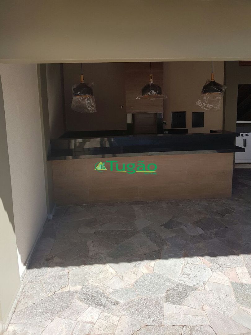 Casa com 3 quartos à venda, 378m² — foto 36 de 75