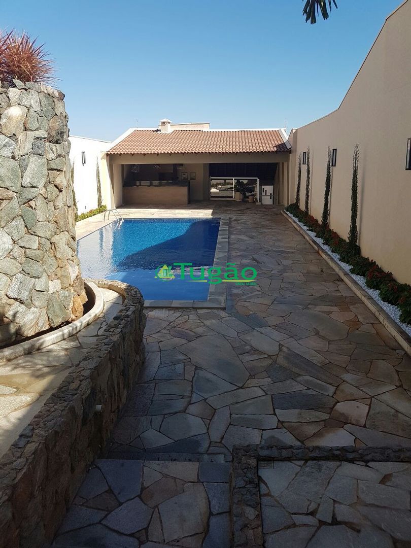 Casa com 3 quartos à venda, 378m² — foto 37 de 75