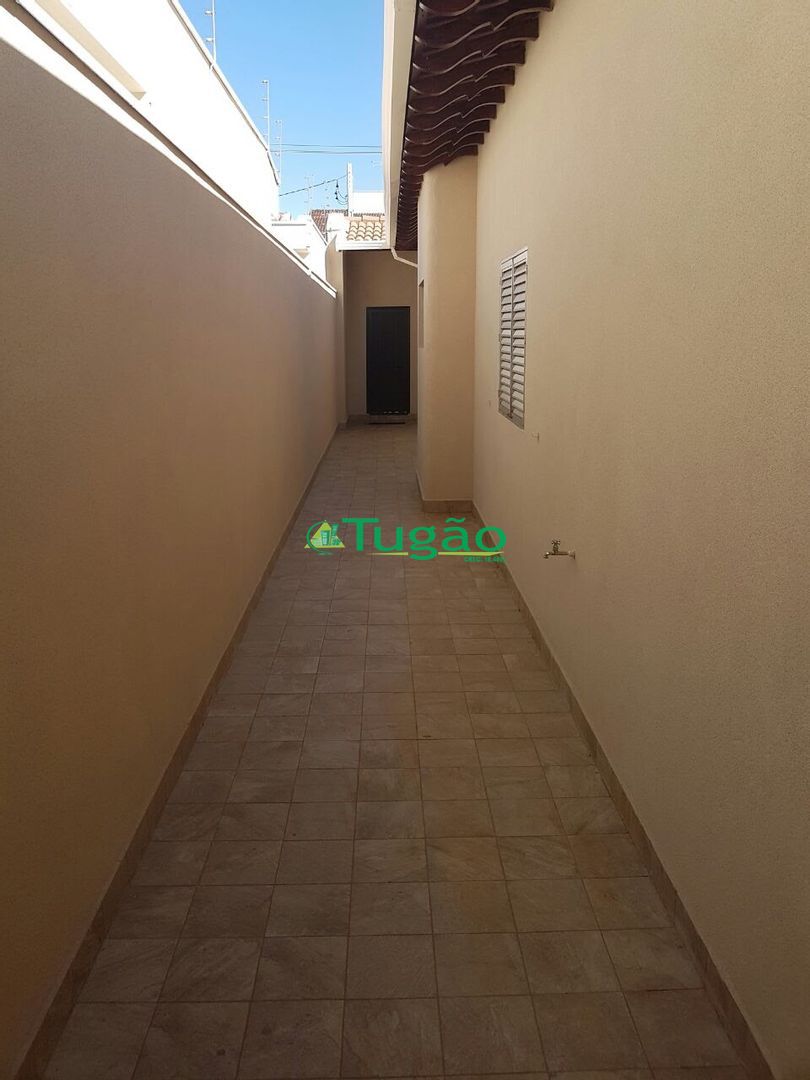 Casa com 3 quartos à venda, 378m² — foto 54 de 75