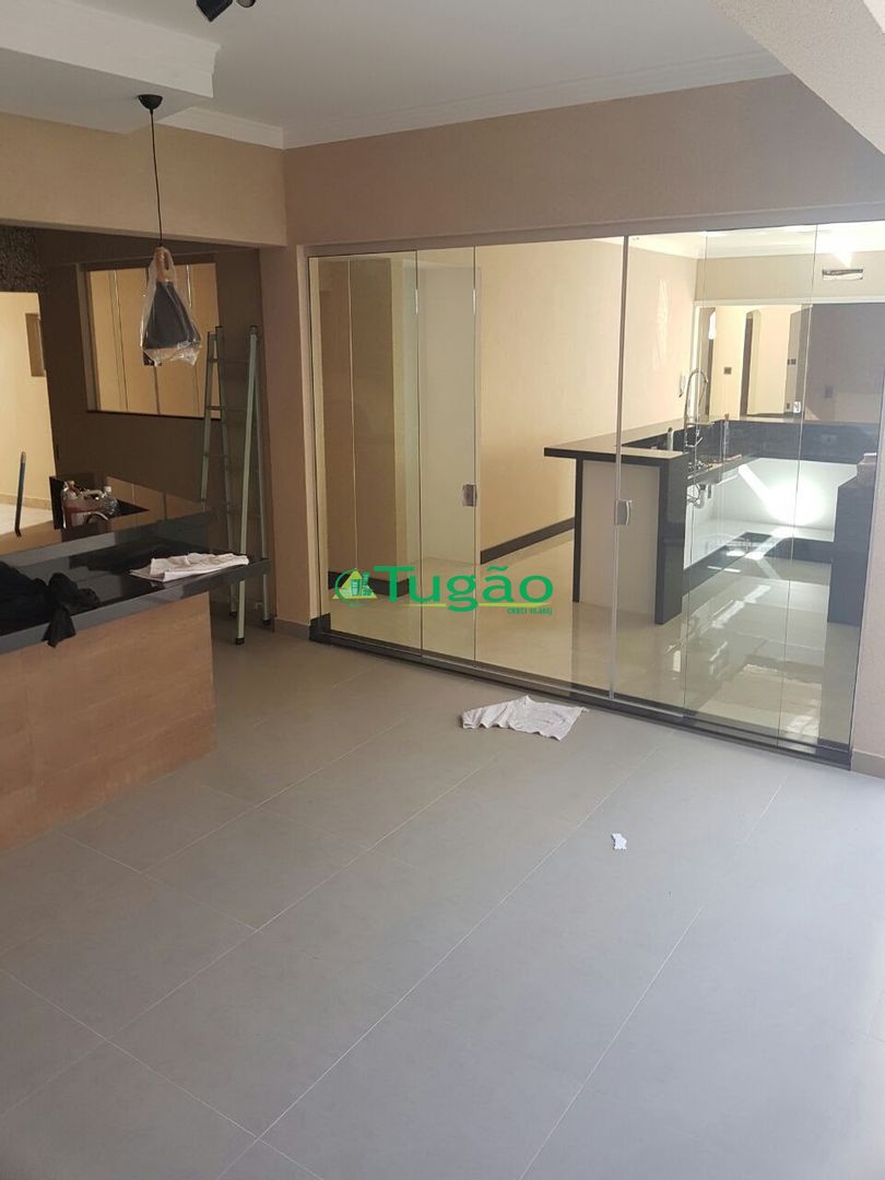 Casa com 3 quartos à venda, 378m² — foto 46 de 75