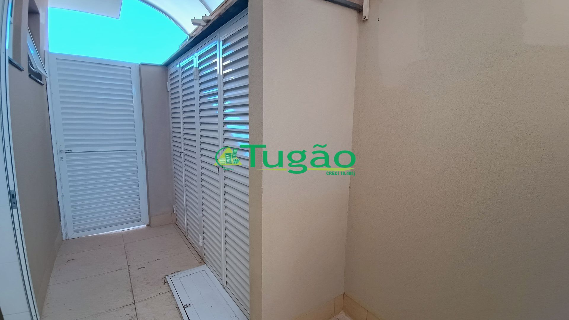 Casa de Condomínio com 3 quartos à venda, 249m² — foto 12 de 29