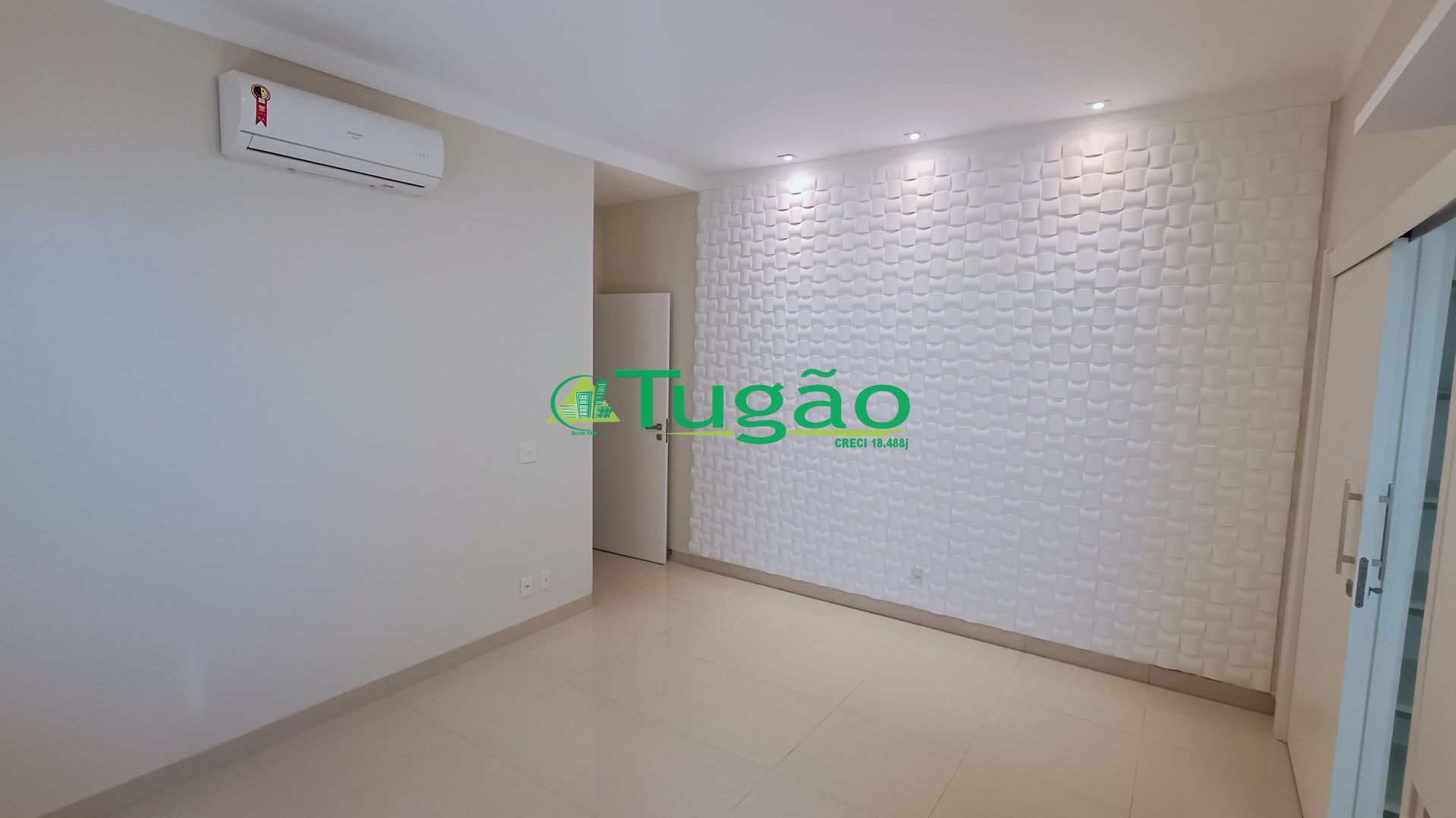 Casa de Condomínio com 3 quartos à venda, 249m² — foto 26 de 29