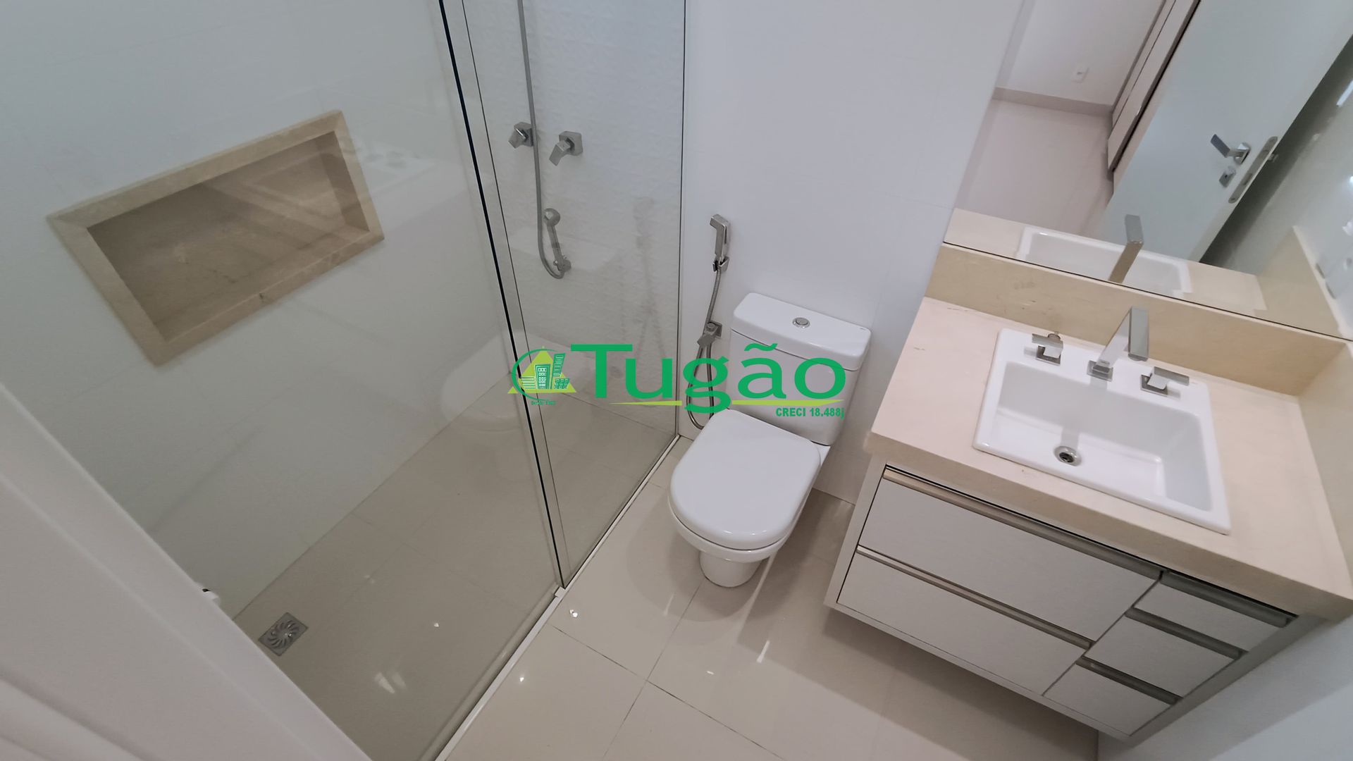 Casa de Condomínio com 3 quartos à venda, 249m² — foto 24 de 29