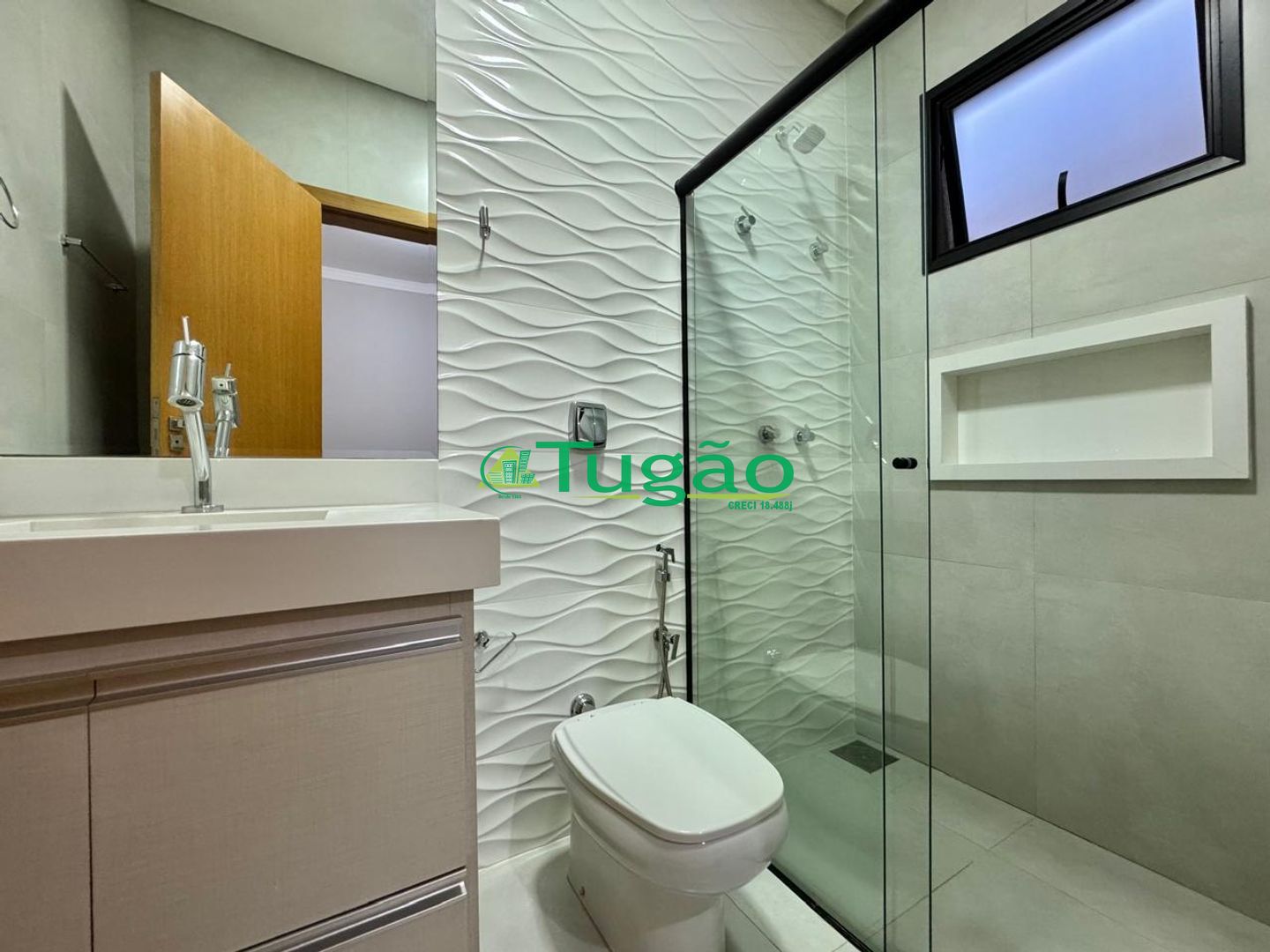 Casa de Condomínio com 3 quartos à venda, 196m² — foto 13 de 23