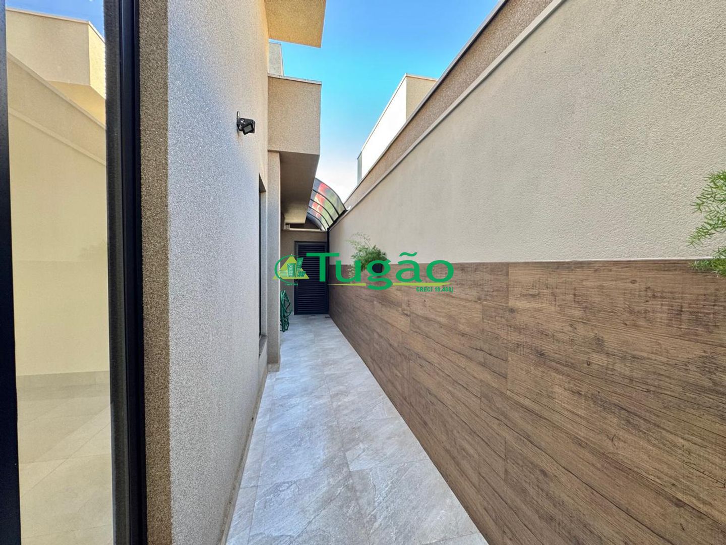 Casa de Condomínio com 3 quartos à venda, 196m² — foto 7 de 23