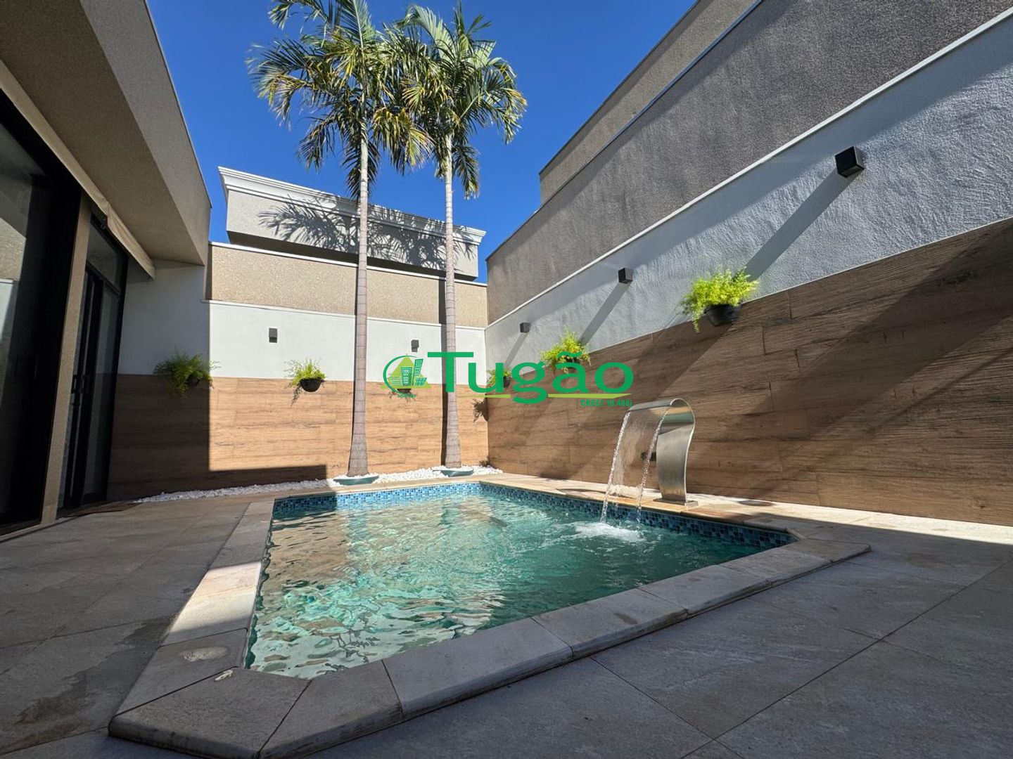 Casa de Condomínio com 3 quartos à venda, 196m² — foto 2 de 23