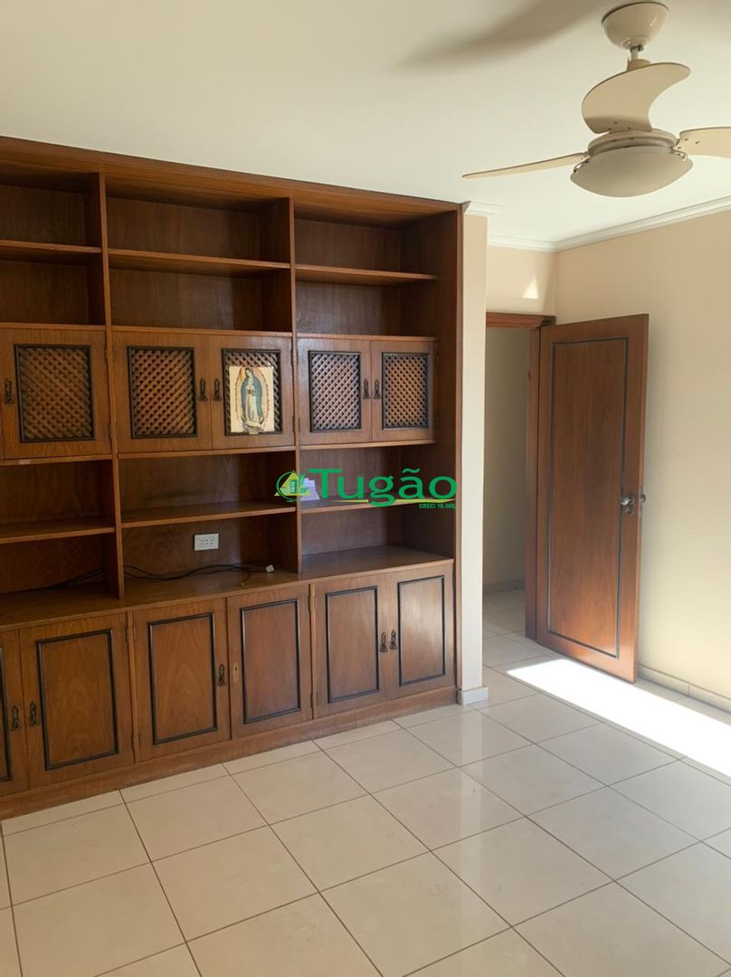 Apartamento com 3 quartos à venda, 216m² — foto 4 de 29