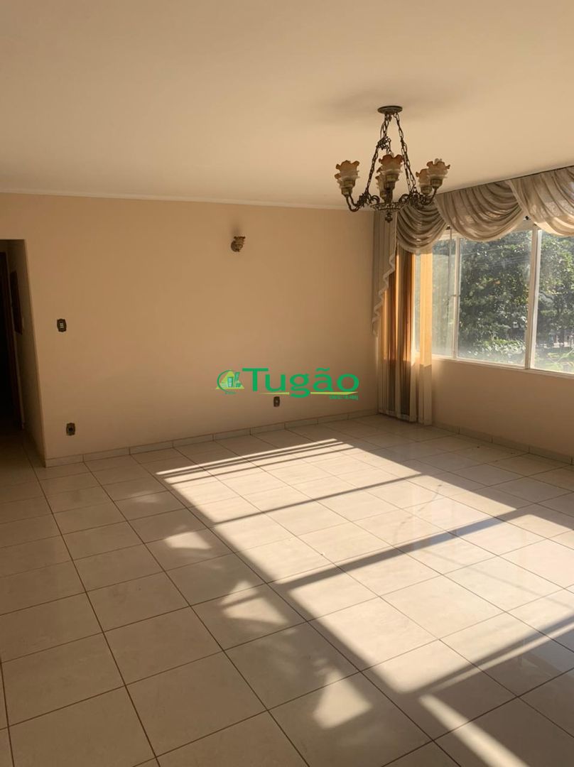 Apartamento com 3 quartos à venda, 216m² — foto 12 de 29