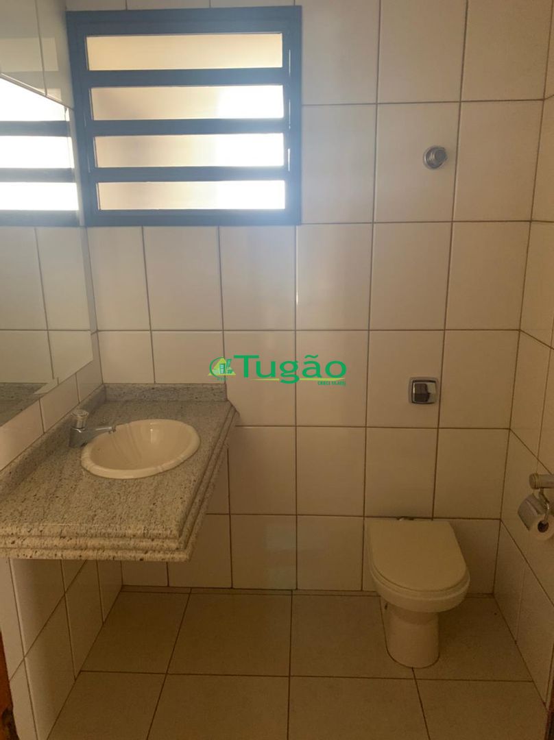 Apartamento com 3 quartos à venda, 216m² — foto 10 de 29