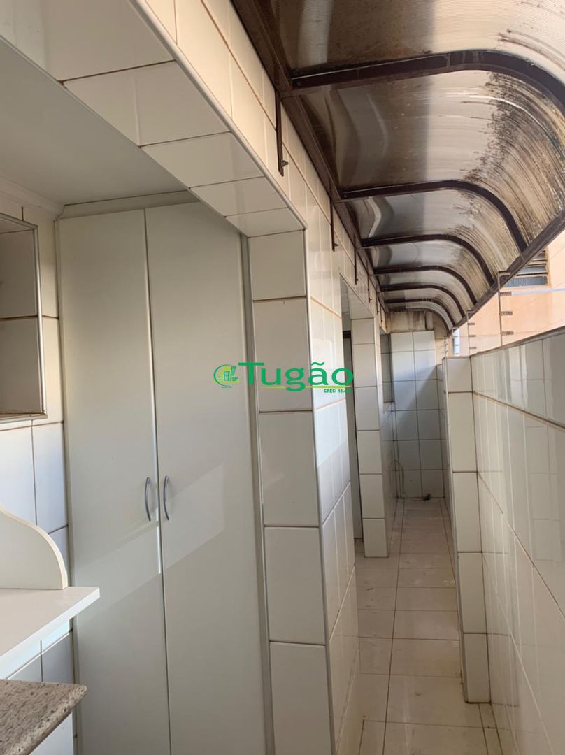 Apartamento com 3 quartos à venda, 216m² — foto 22 de 29