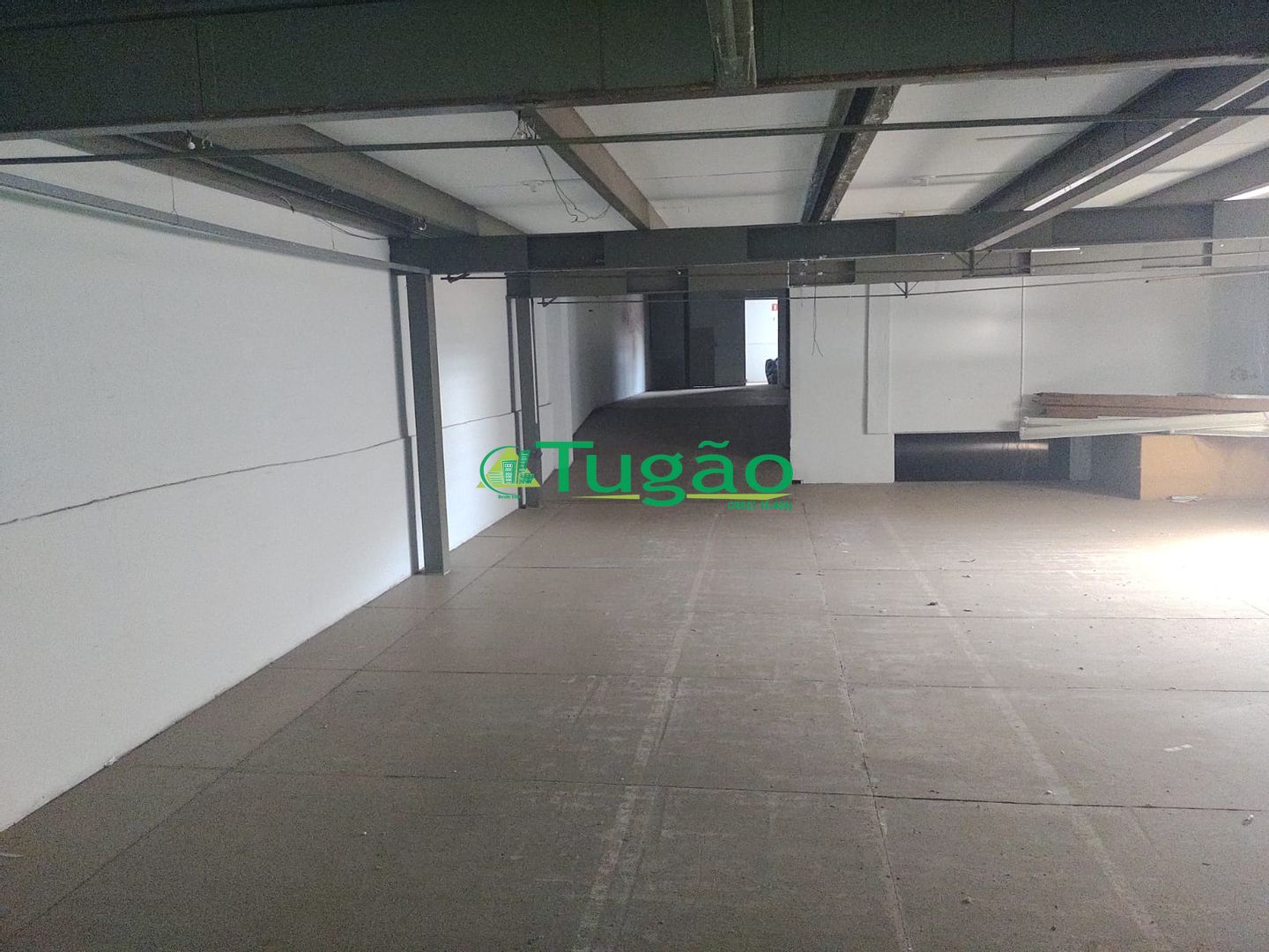 Loja / Salão / Ponto Comercial  à venda, 1550m² — foto 1 de 6