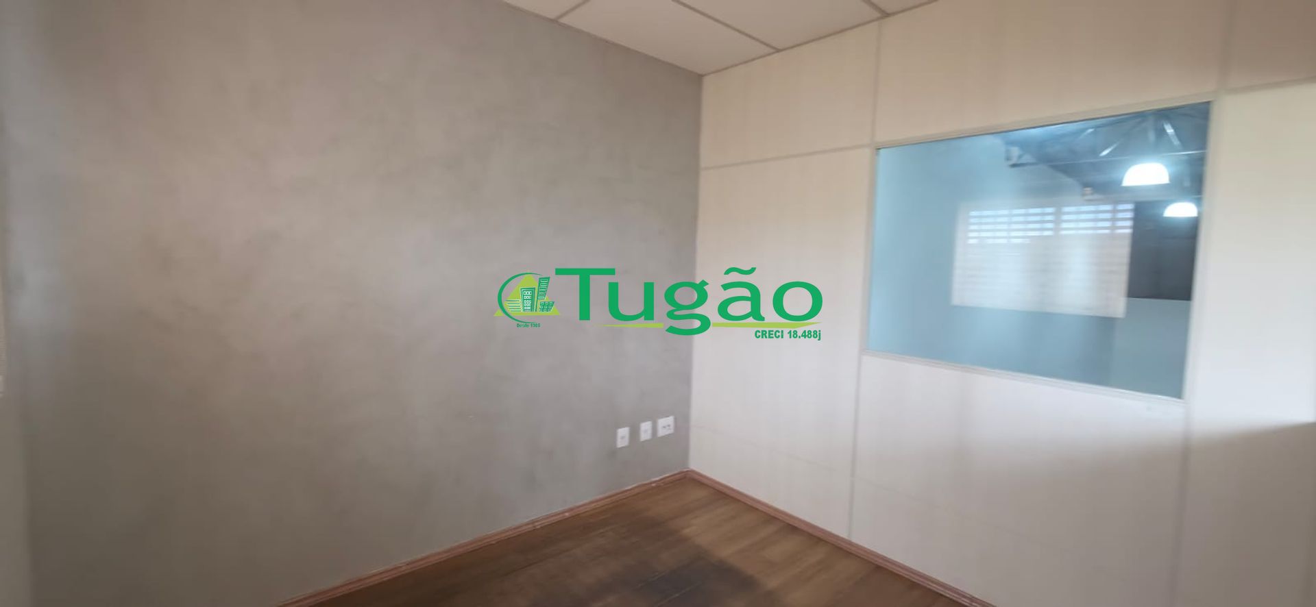 Loja / Salão / Ponto Comercial  para aluguel, 560m² — foto 1 de 22