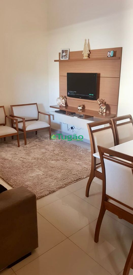 Casa de Condomínio com 3 quartos à venda, 145m² — foto 2 de 14