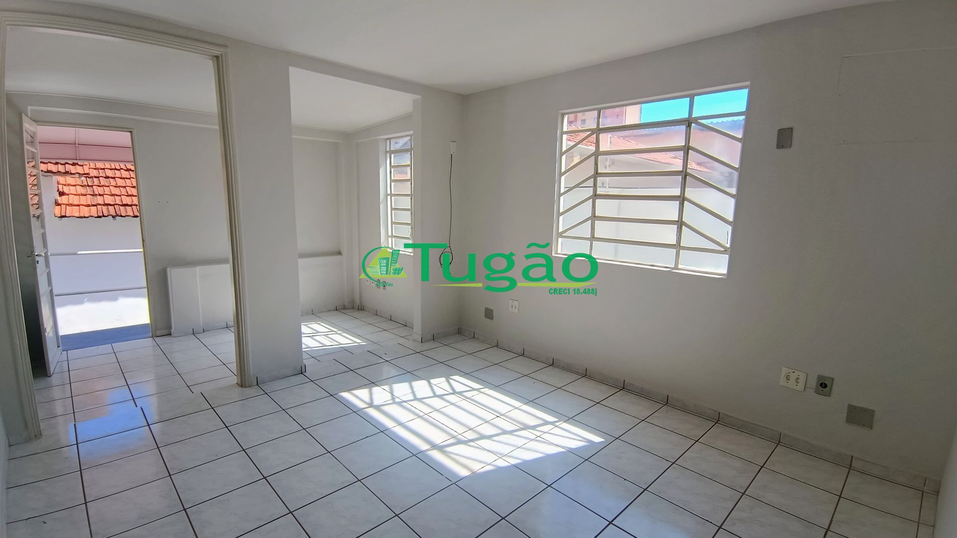 Imóvel Comercial  para aluguel, 330m² — foto 18 de 27