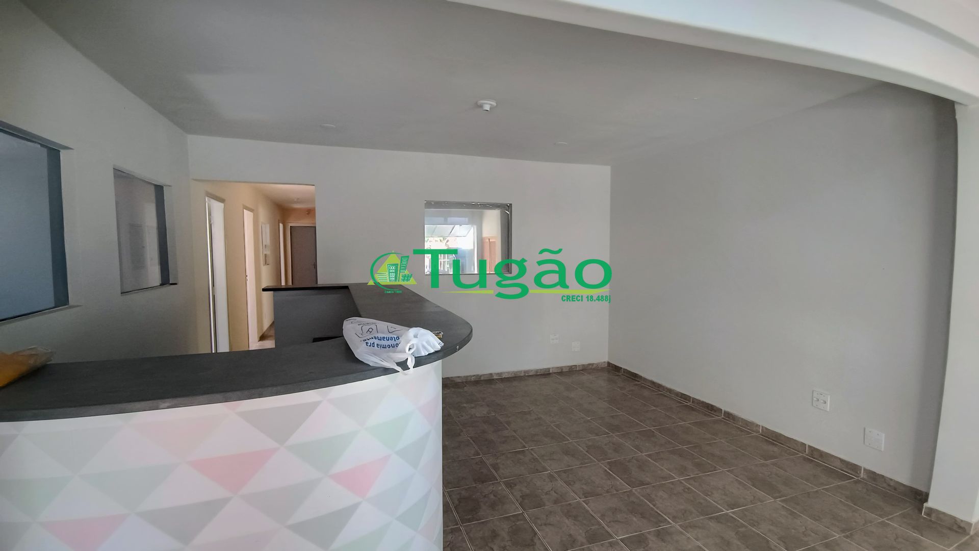 Imóvel Comercial  para aluguel, 330m² — foto 1 de 27