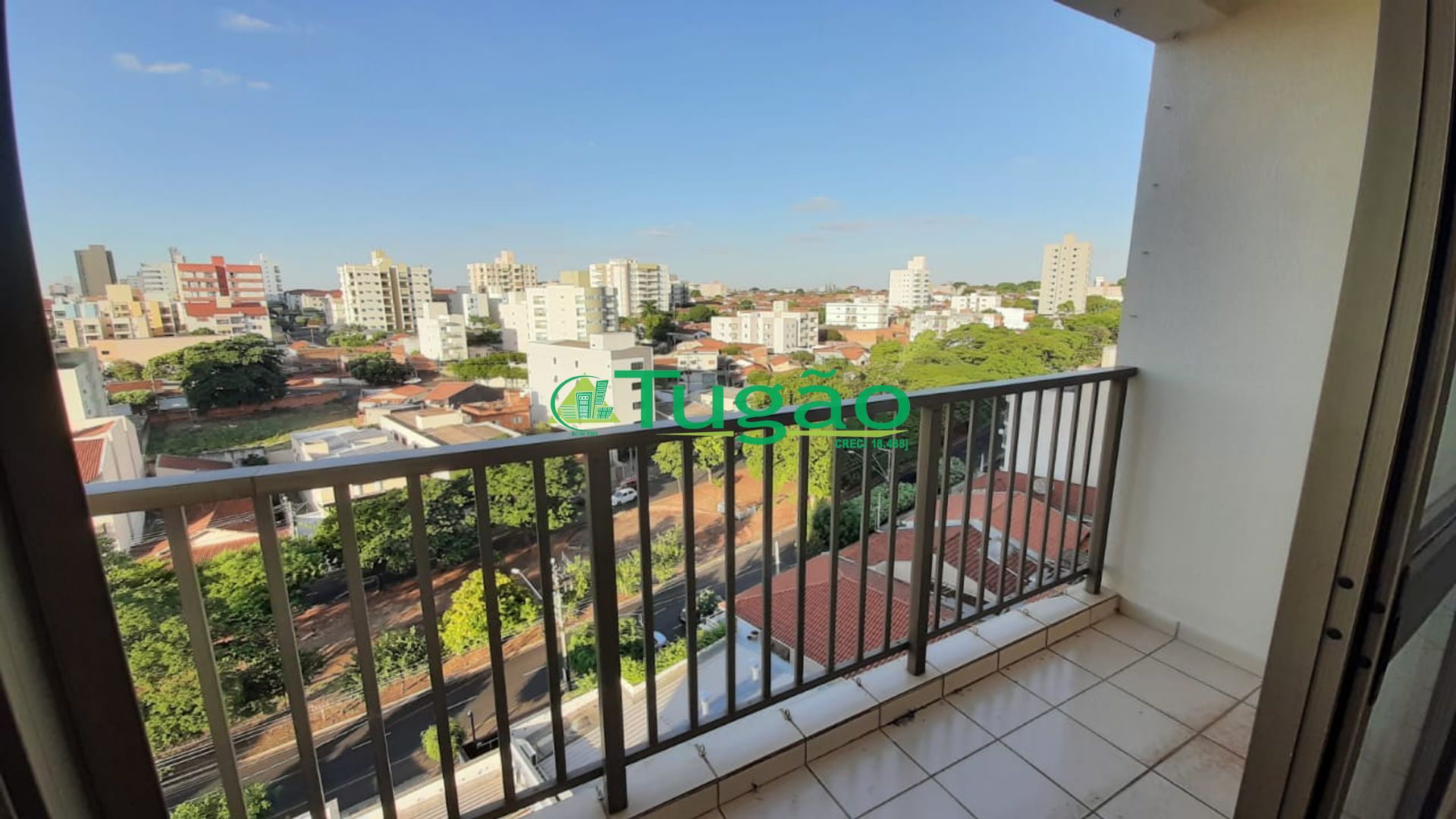 Apartamento com 3 quartos à venda, 90m² — foto 6 de 8