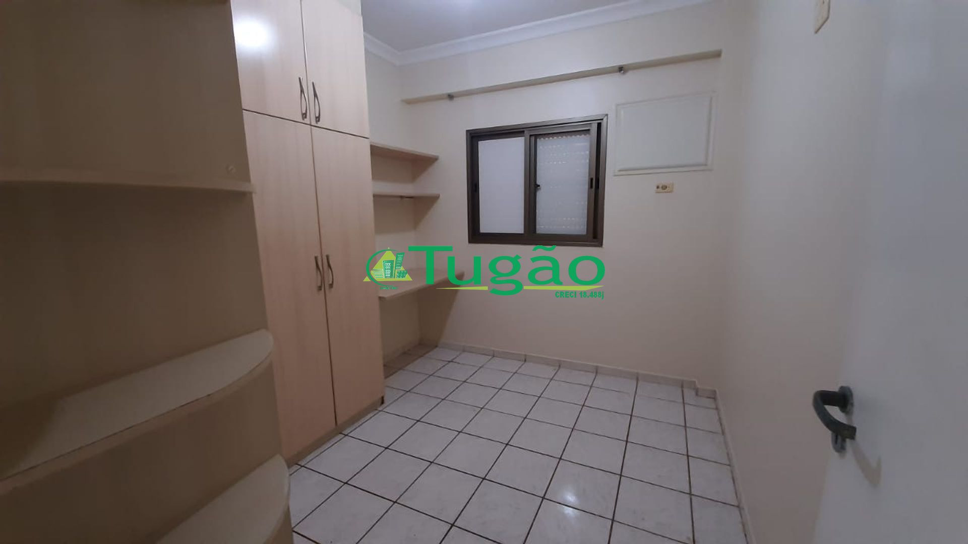 Apartamento com 3 quartos à venda, 90m² — foto 8 de 8