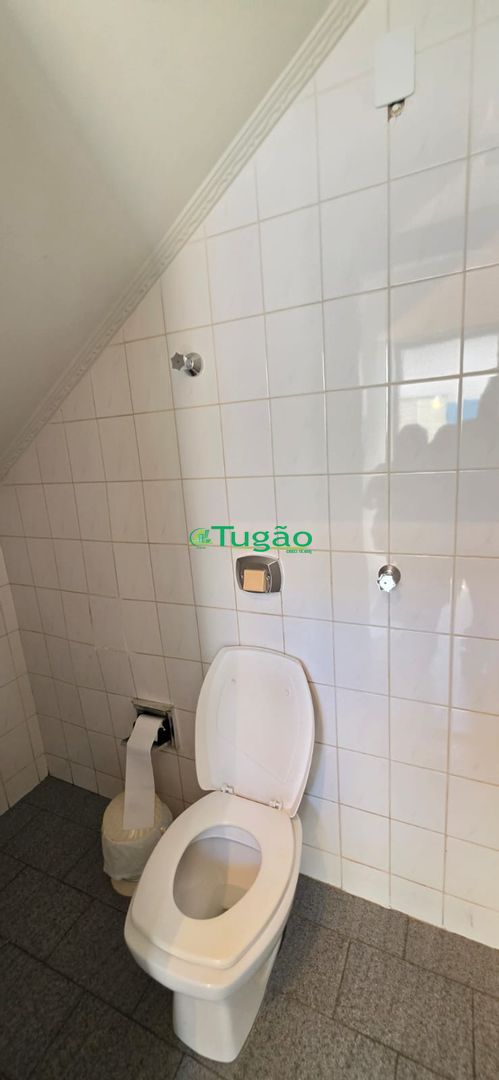 Casa com 3 quartos à venda, 210m² — foto 22 de 29