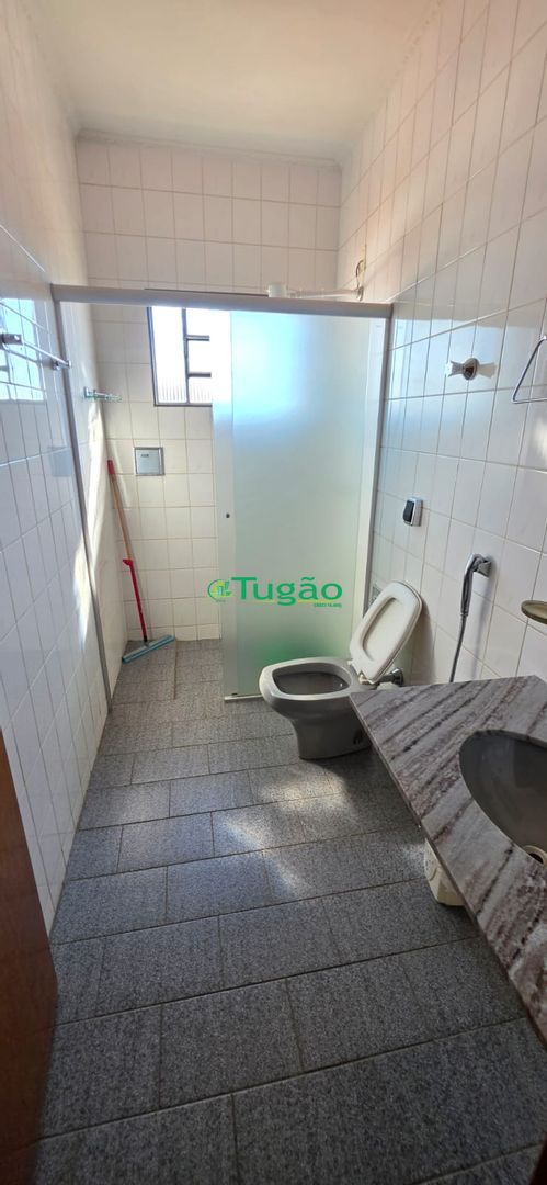 Casa com 3 quartos à venda, 210m² — foto 29 de 29