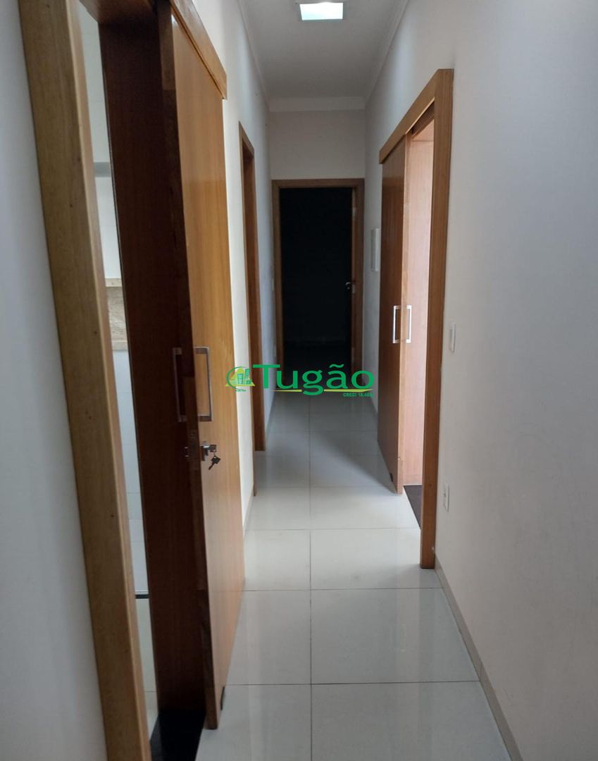 Casa com 3 quartos à venda, 160m² — foto 28 de 33
