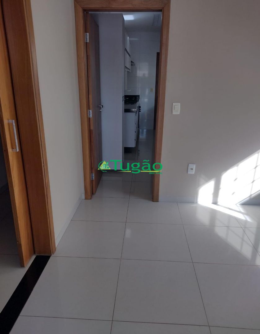 Casa com 3 quartos à venda, 160m² — foto 32 de 33