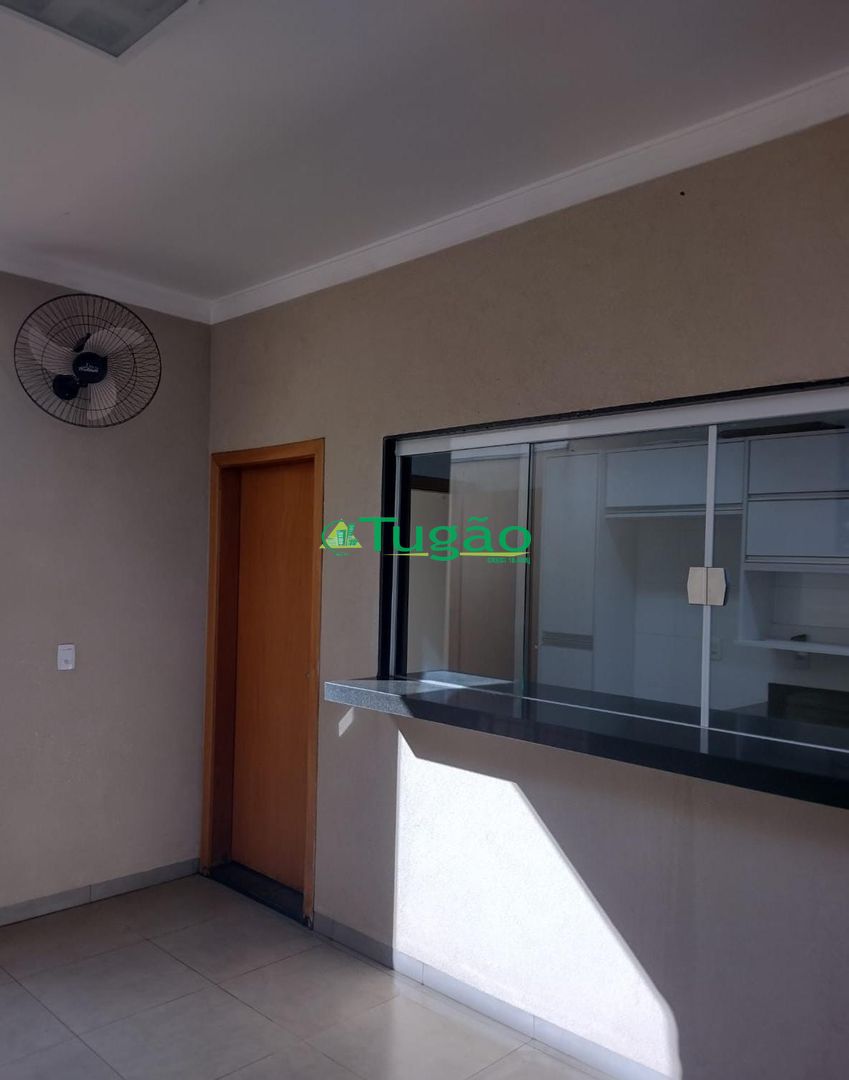 Casa com 3 quartos à venda, 160m² — foto 22 de 33