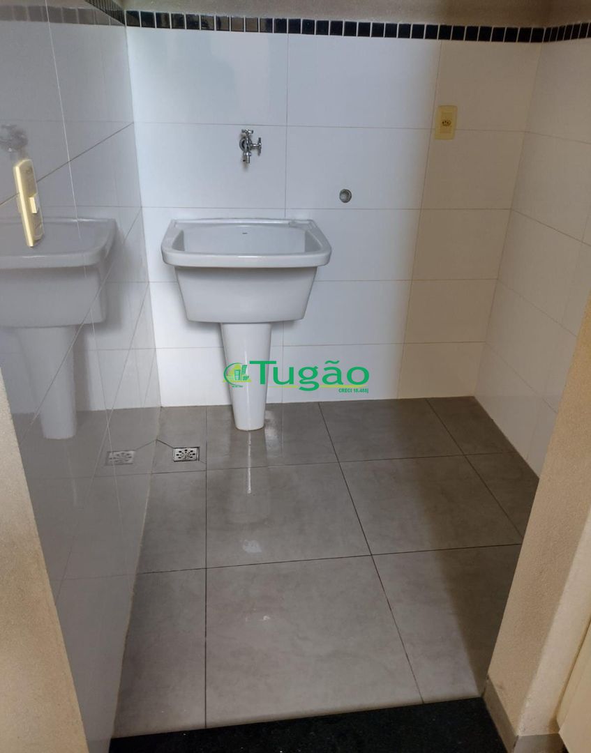 Casa com 3 quartos à venda, 160m² — foto 17 de 33