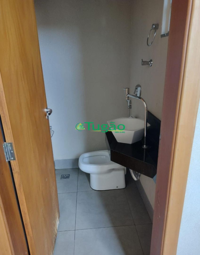 Casa com 3 quartos à venda, 160m² — foto 18 de 33