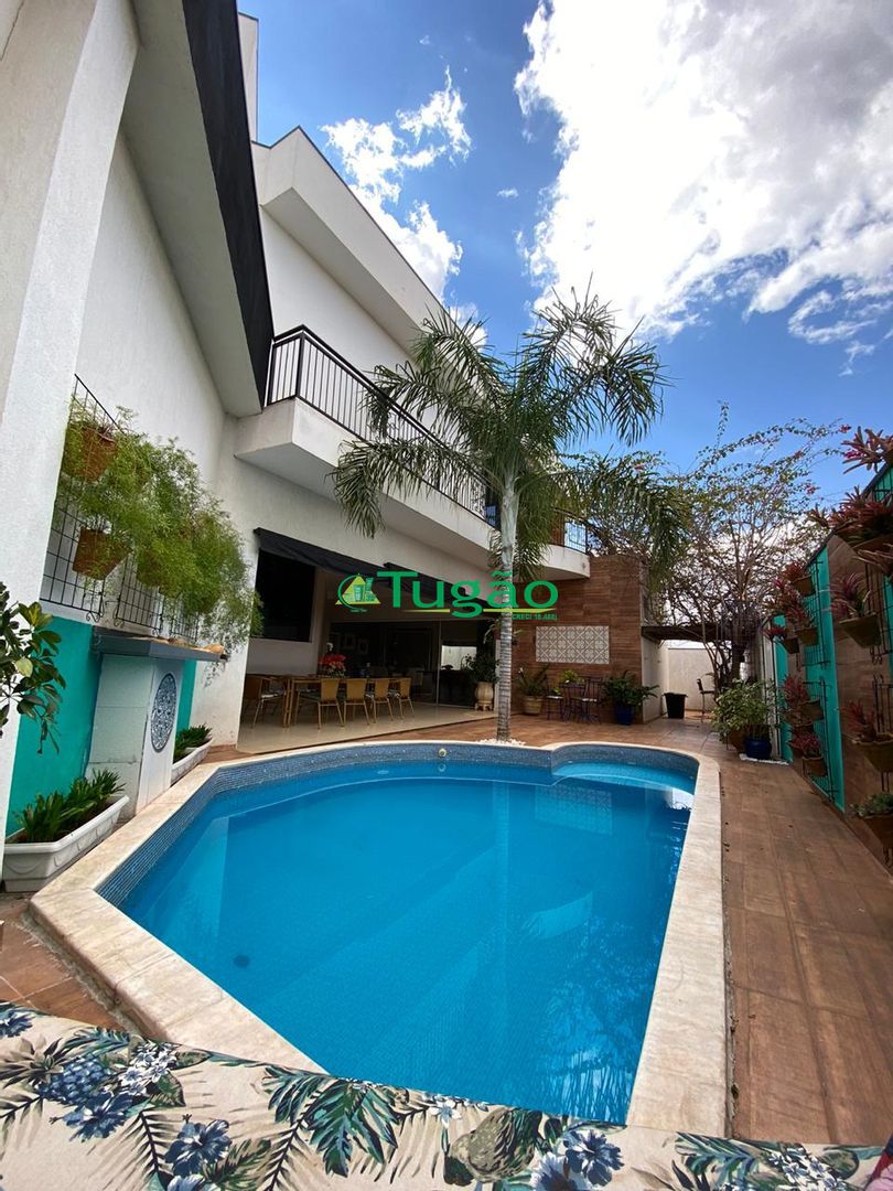 Casa de Condomínio com 4 quartos à venda, 328m² — foto 17 de 18