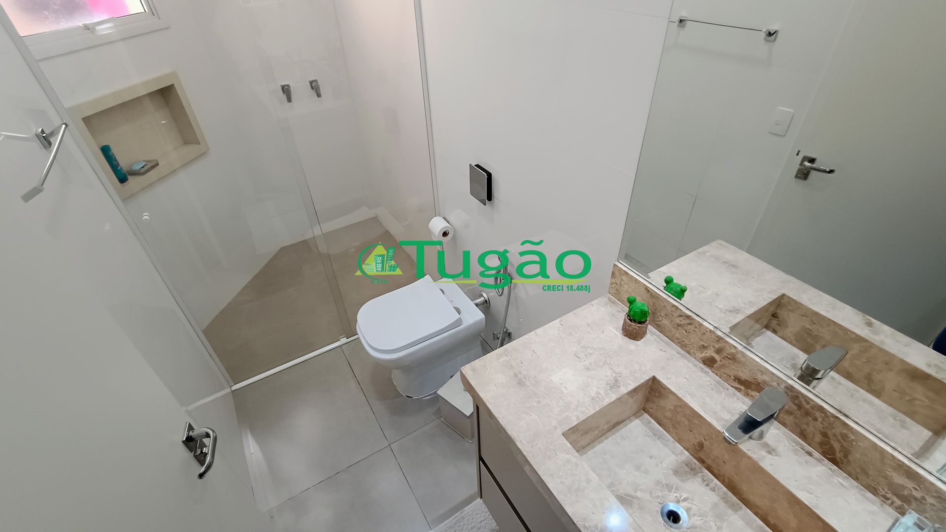 Casa de Condomínio com 3 quartos à venda, 288m² — foto 13 de 35
