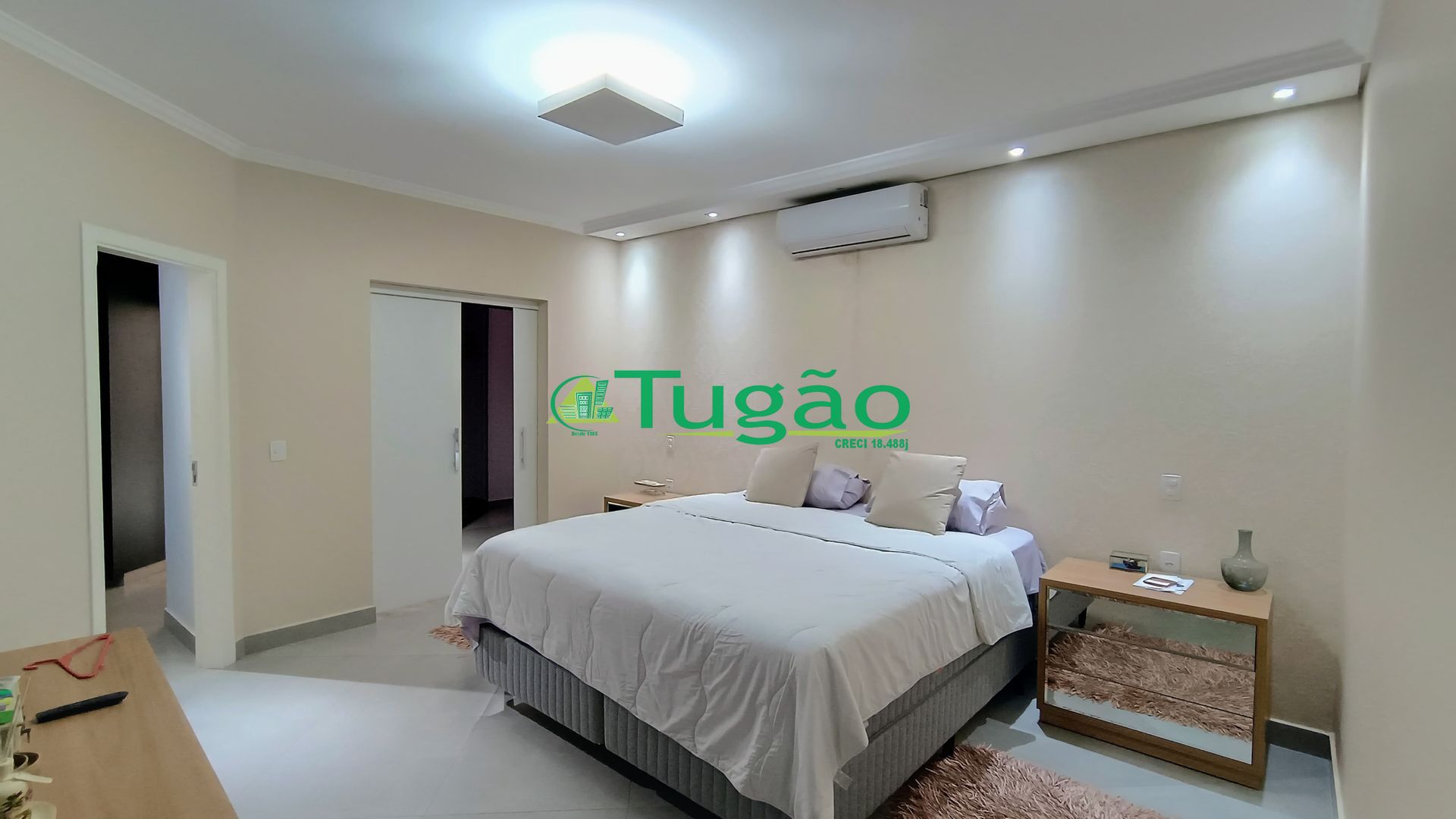 Casa de Condomínio com 3 quartos à venda, 288m² — foto 17 de 35