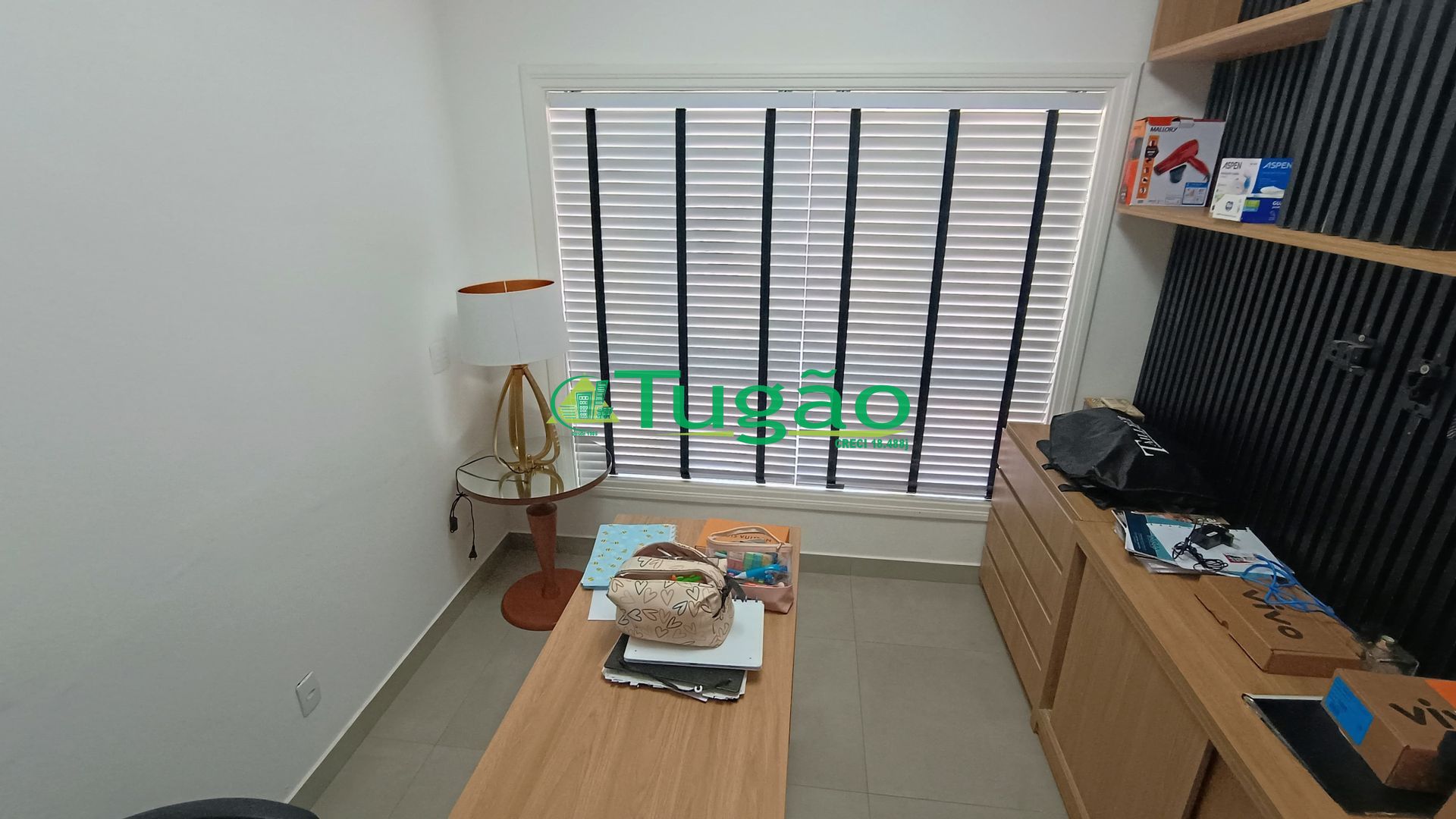 Casa de Condomínio com 3 quartos à venda, 288m² — foto 2 de 35