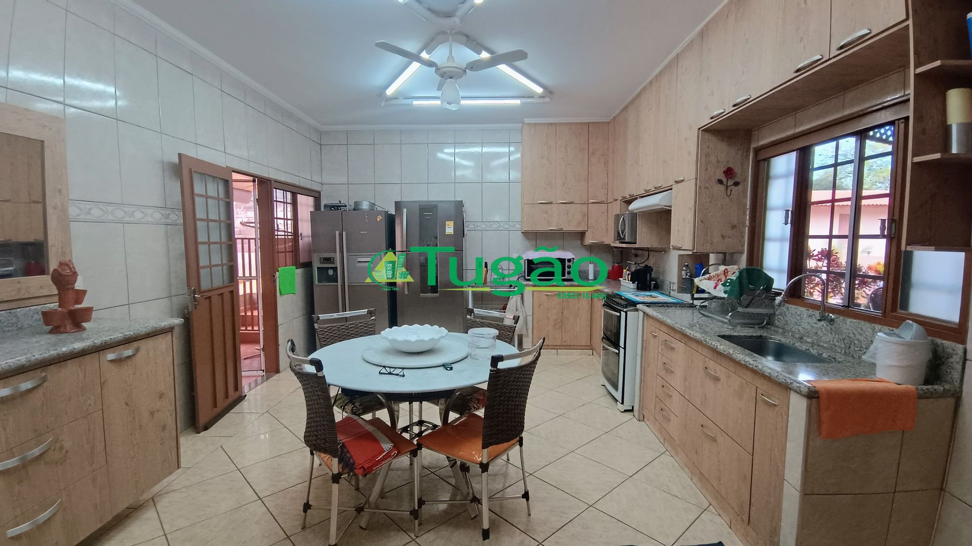 Fazenda / Sítio / Chácara com 6 quartos à venda, 1000m² — foto 15 de 41